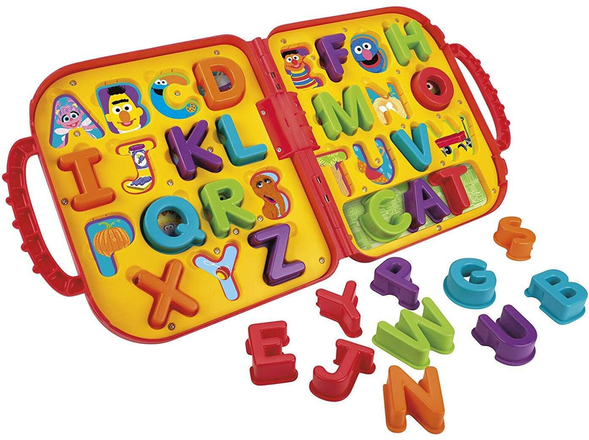 Sesame Street Elmos On The Go Letters, 24 x 36 Inch